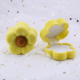 One Piece Velvet Jewelry Box - Pop&