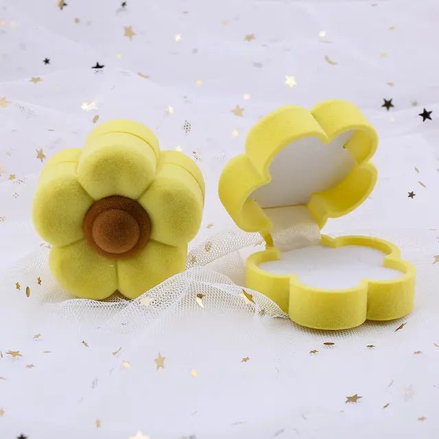 One Piece Velvet Jewelry Box - Pop&